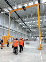 Portique d'atelier motorisé force : 5000 kg - portée : 10000 mm - hauteur sous fer : 6000 mm