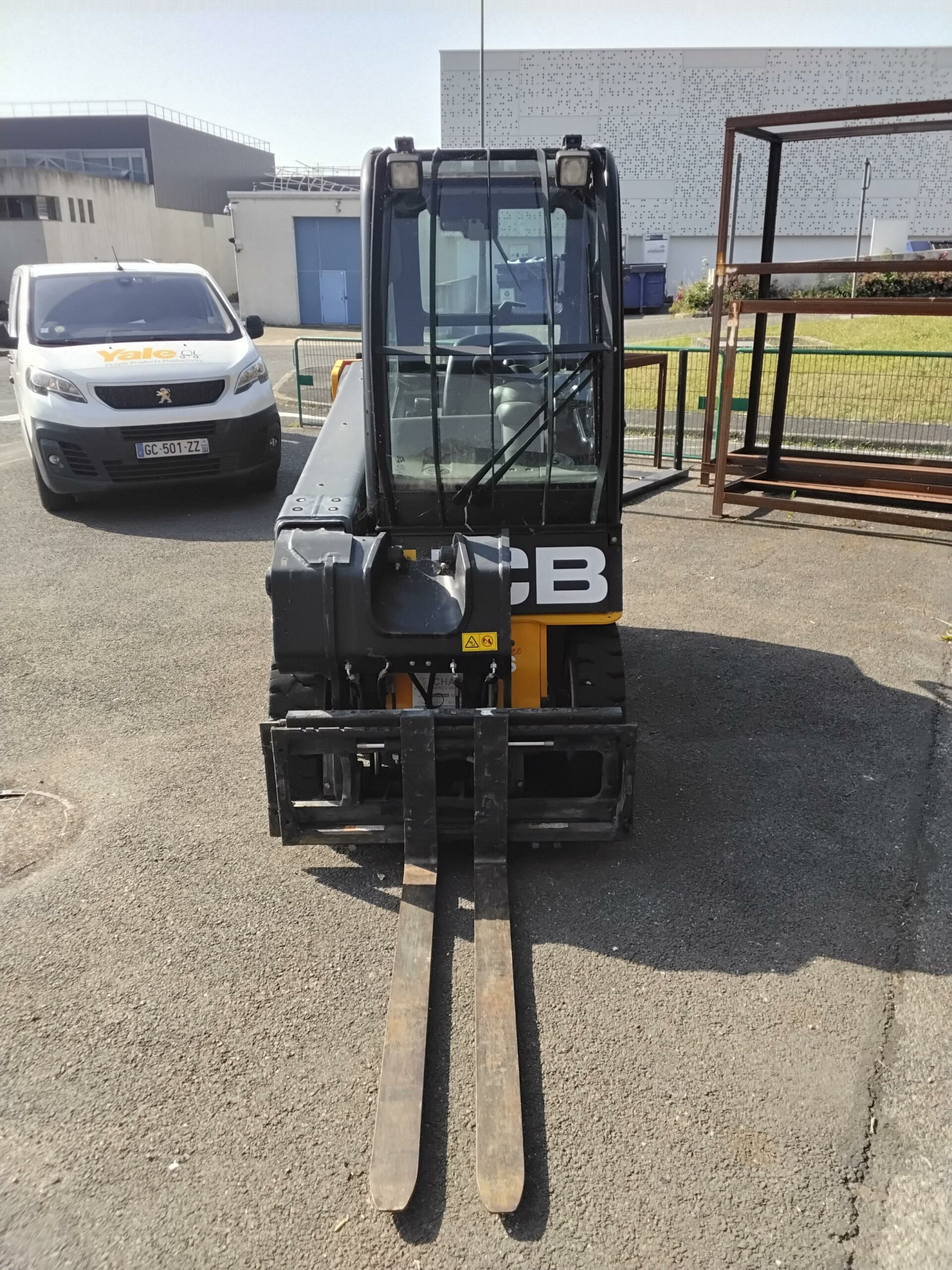 Télecopique Diesel JCB 2,7 tonnes – Image 3