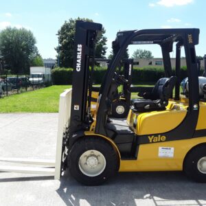 Chariot frontal GAZ Yale 3 tonnes